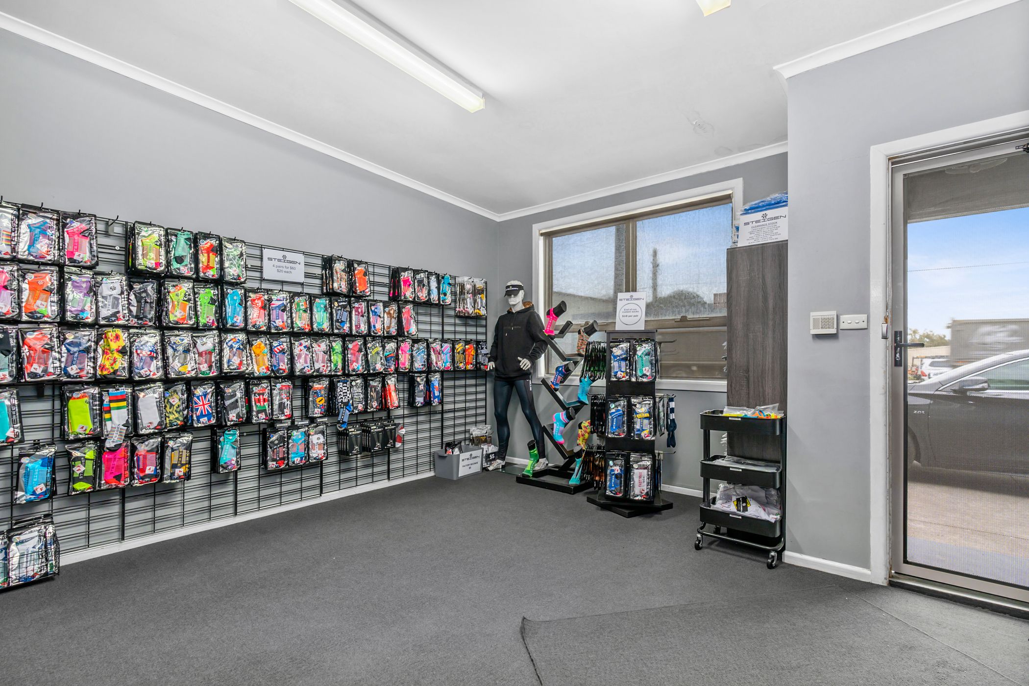 73-77 Tucker Street, Breakwater, Breakwater - Thumbnail 6